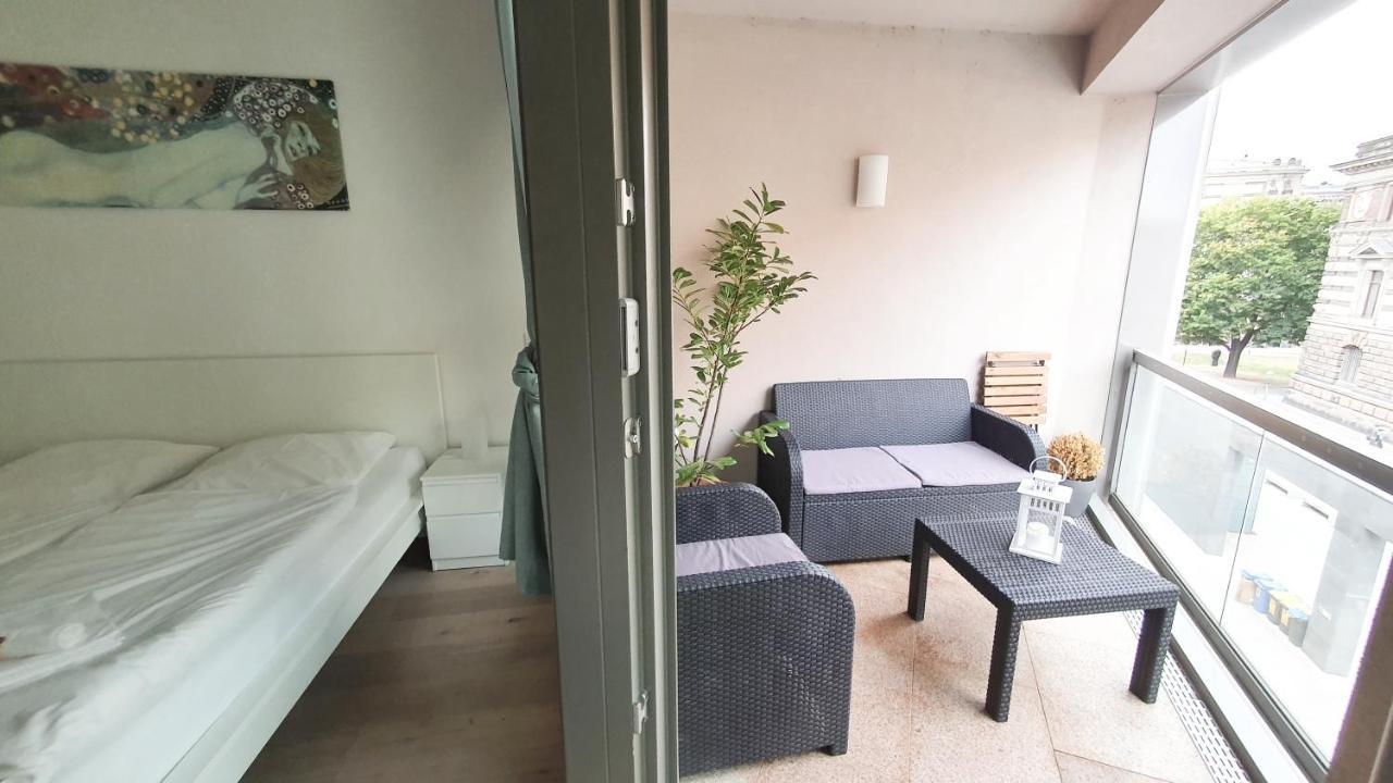 Pineapple Apartments Luxus Apartment Im Palais Am Neumarkt Dresden Ngoại thất bức ảnh